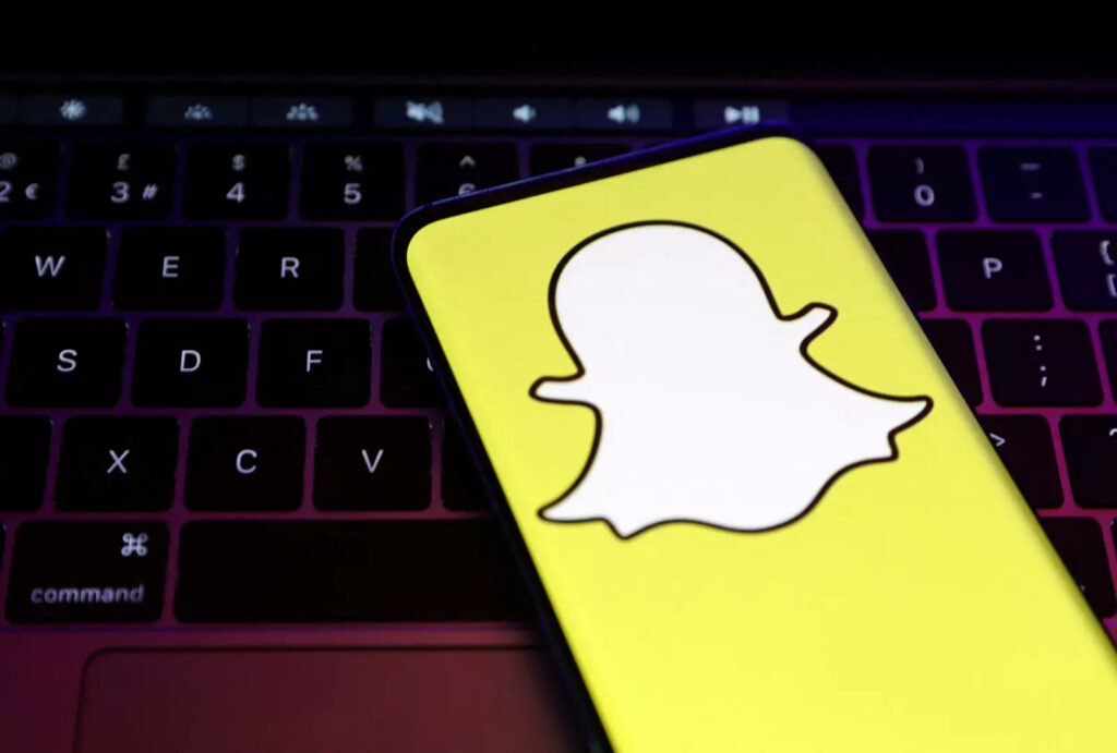 Snapchat introduces ChatGPT-powered chatbot