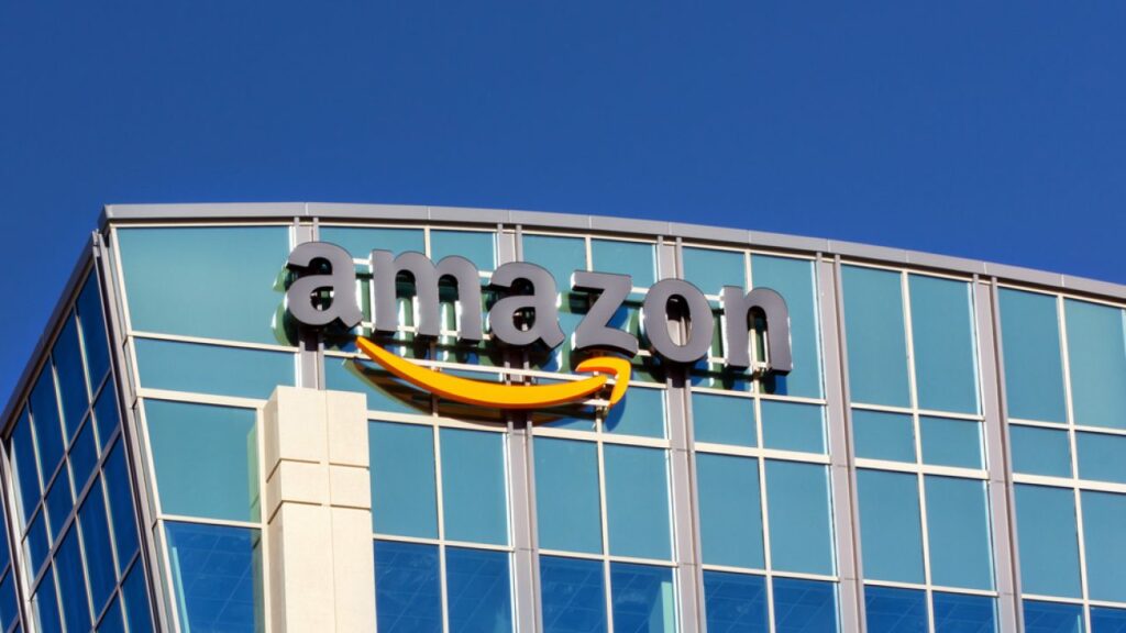 Amazon to reduce employee stock awards