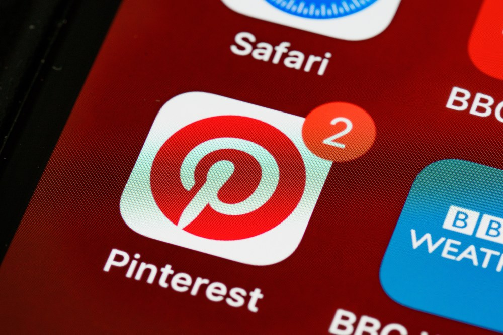 Pinterest partners Amazon for ad promotion