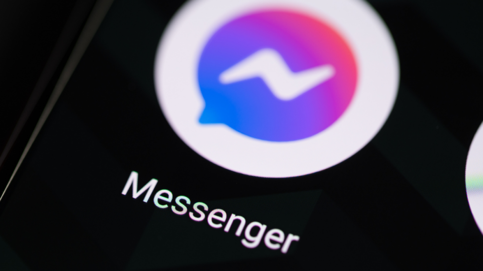 Meta to shut down Facebook messenger Apple Watch by June